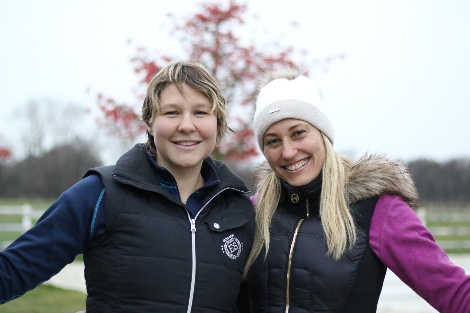 Die Trainerinnen Carolin und Christin Sikora